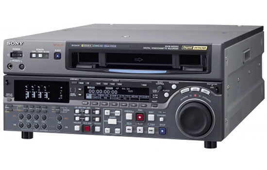 Sony-DVW-M2000P-Digital-Beta-Cma-Deck_feature.jpg